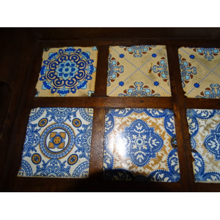 Tablett aus Keramikfliesen aus Rosenholz, Türkis und Creme
