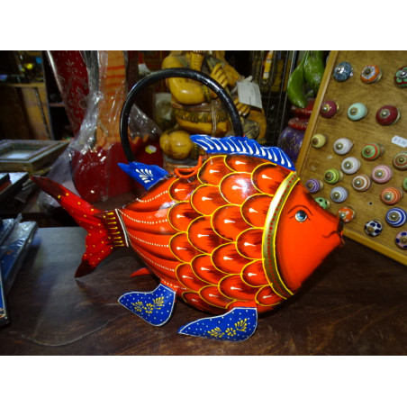 Regadera en forma de pez pintada a mano - 37x13x29 cm