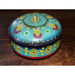 Hand painted green round box with a diameter of 14 cm