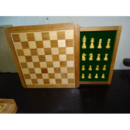 Giochi di scacchi magnetici 18 x 18 cm con cassetto