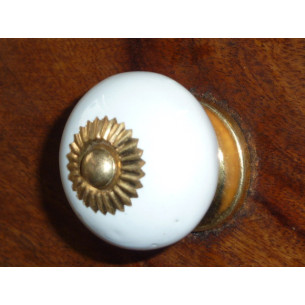 Porcelain knobs UNIS white