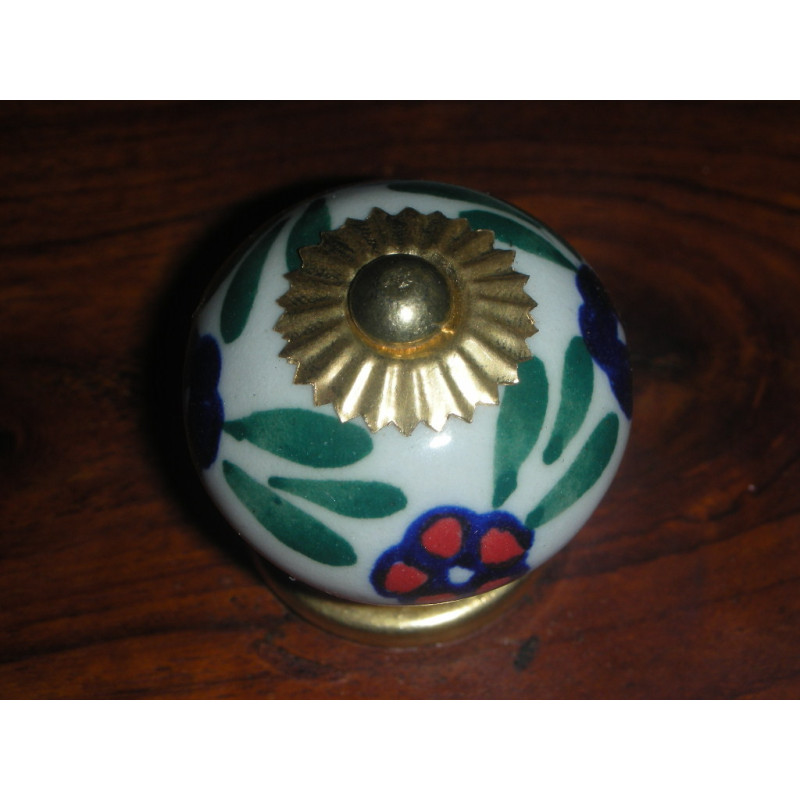 Porcelain knobs leaf green red