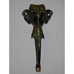 Manico in bronzo cerimonia di elefante verde