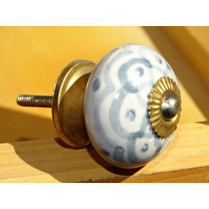 white handles with gray arabesques