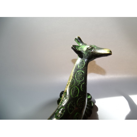 Poignée girafe en bronze noir patiné vert - 22 cm