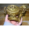 Drachenförmiges Räuchergefäß aus Bronze mit goldener Patina