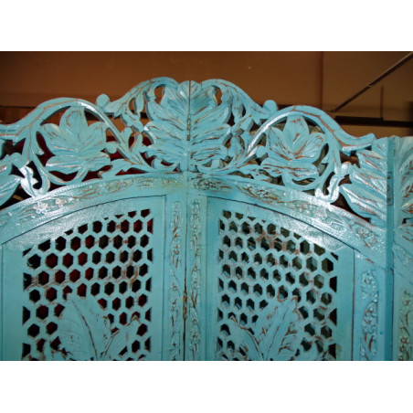 Screen sanded round turquoise elephant.