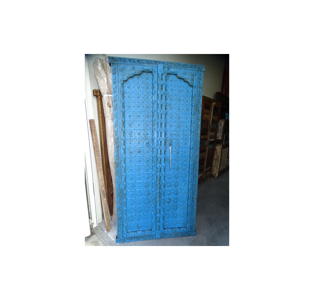 Turquoise cupboard doors with arch in 93 X 195 cm