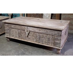 Vieux coffre Pitarah table basse en 140x73x54 cm