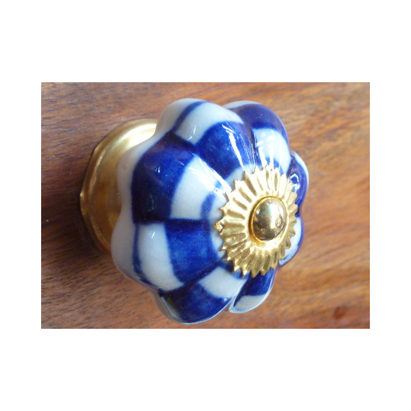 Boutons porcelaine damier bleu