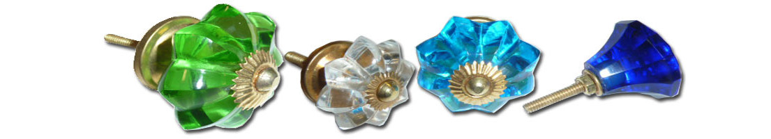 Cabinet knobs glass