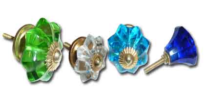 Cabinet knobs glass