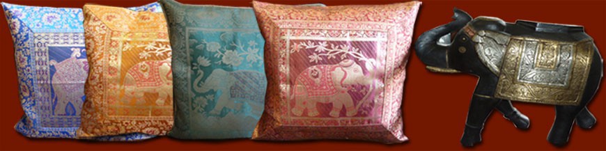 Cojines con la frontera y un elefante , muebles de la India .
